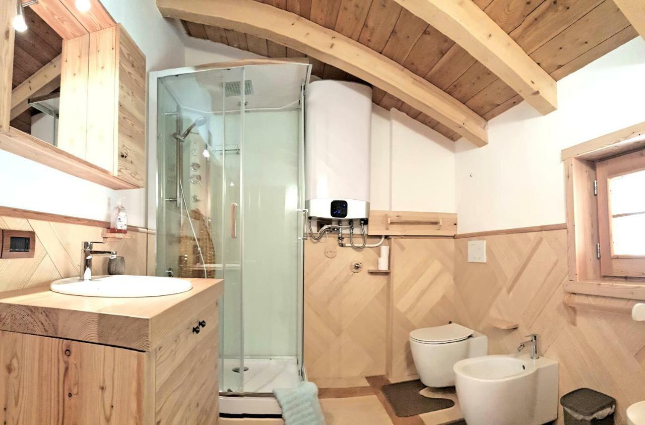 Casa Vacanza In Tipico Chalet Di Montagna Villa Варцо Екстериор снимка