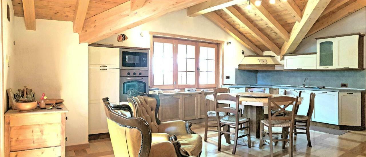 Casa Vacanza In Tipico Chalet Di Montagna Villa Варцо Екстериор снимка